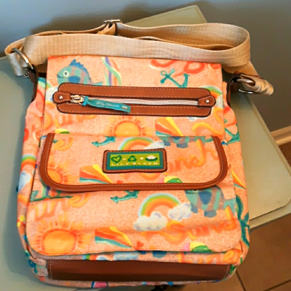 NWOT Lily Bloom Crossbody Bag